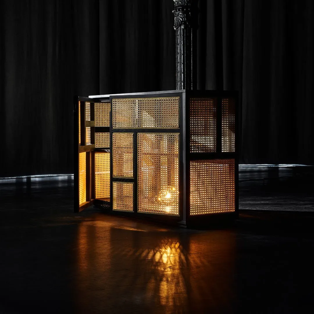 Air Sideboard