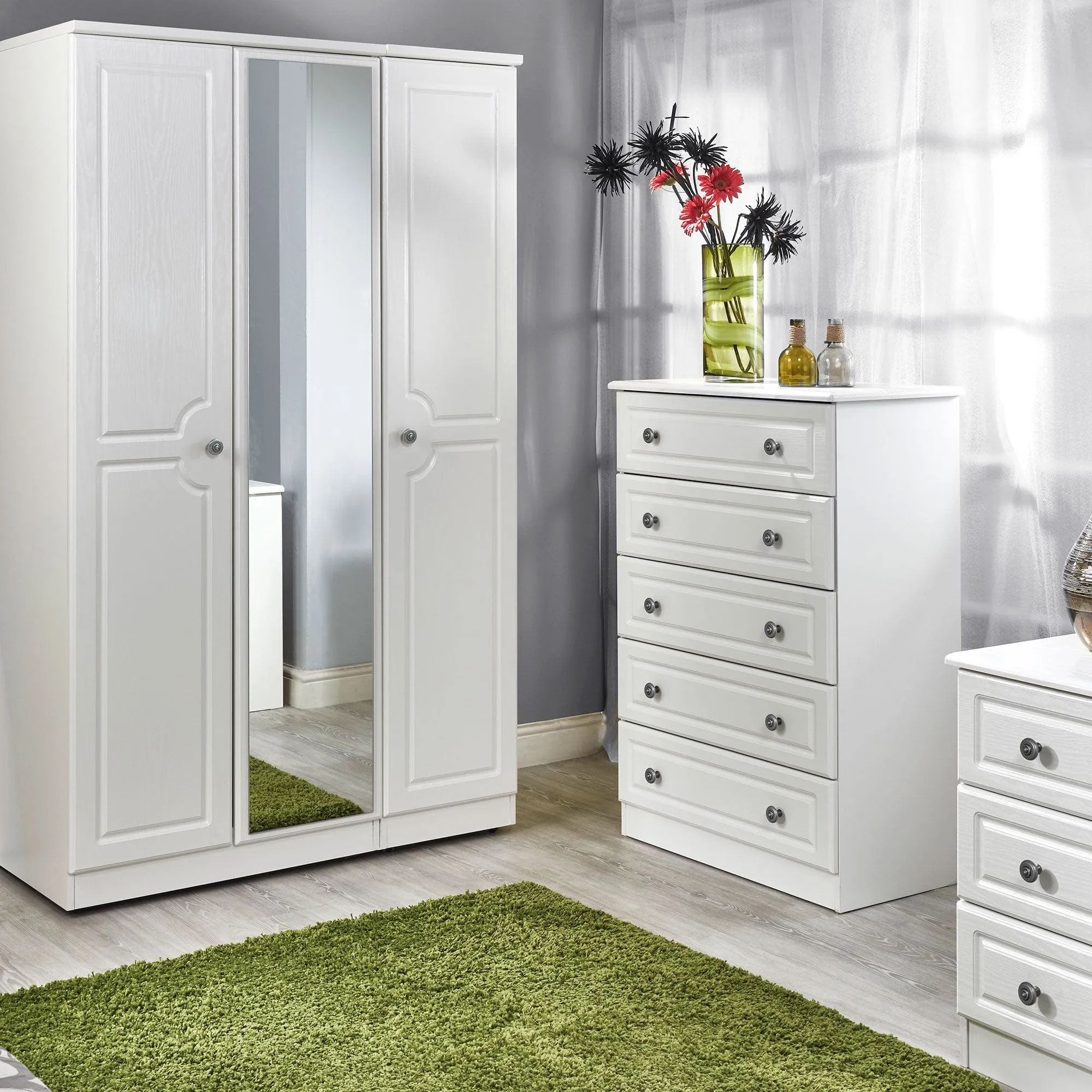 Ashford - Wardrobe In White Wood Grain Effect