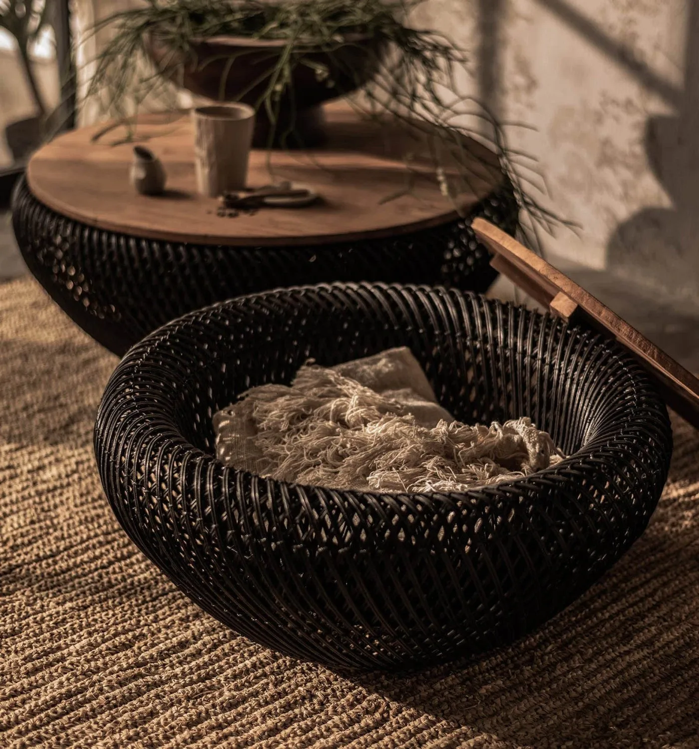 Bayan Wave Coffee Table - Black