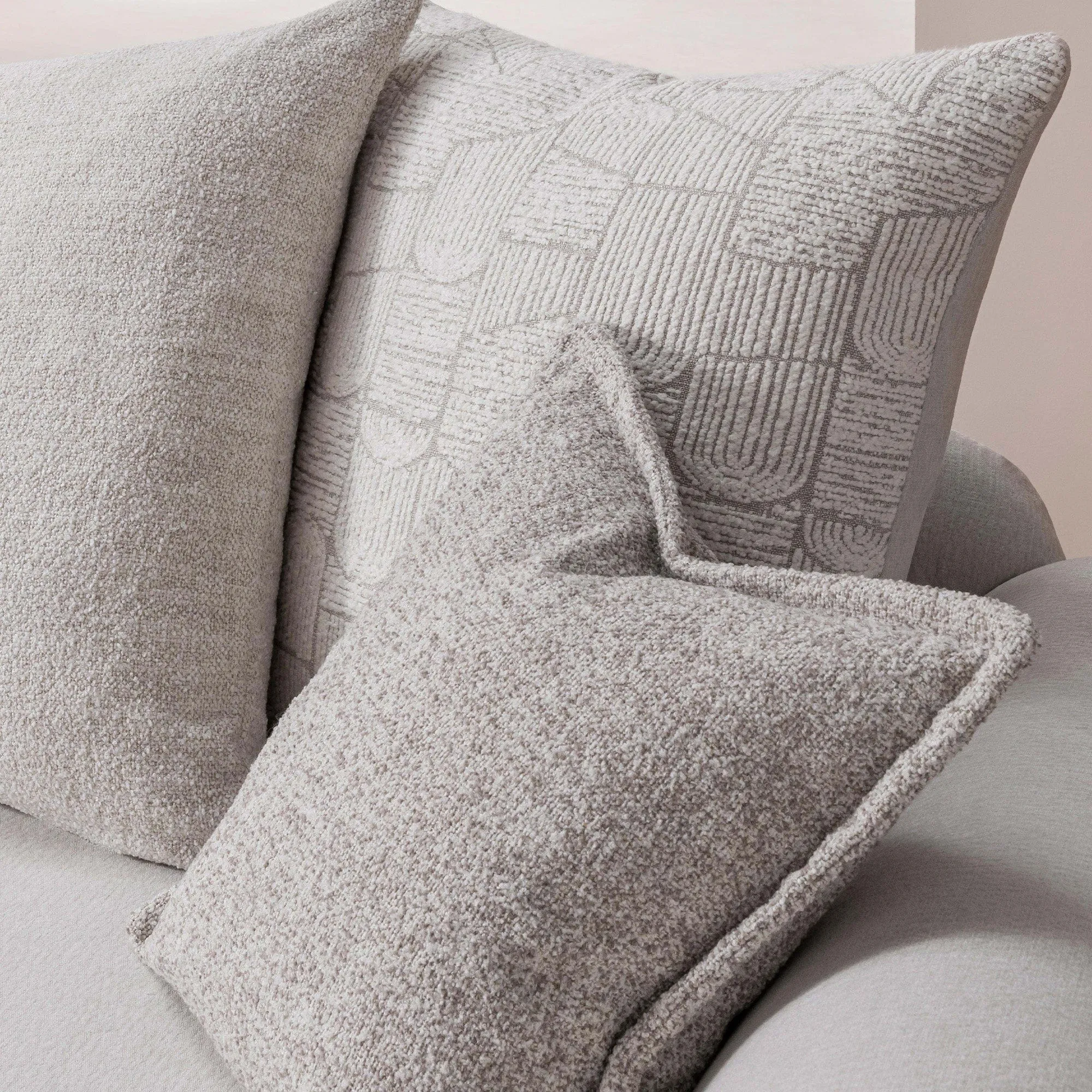 Beverley Hills - Extra Large Pillow Back Split Sofa In Fabric