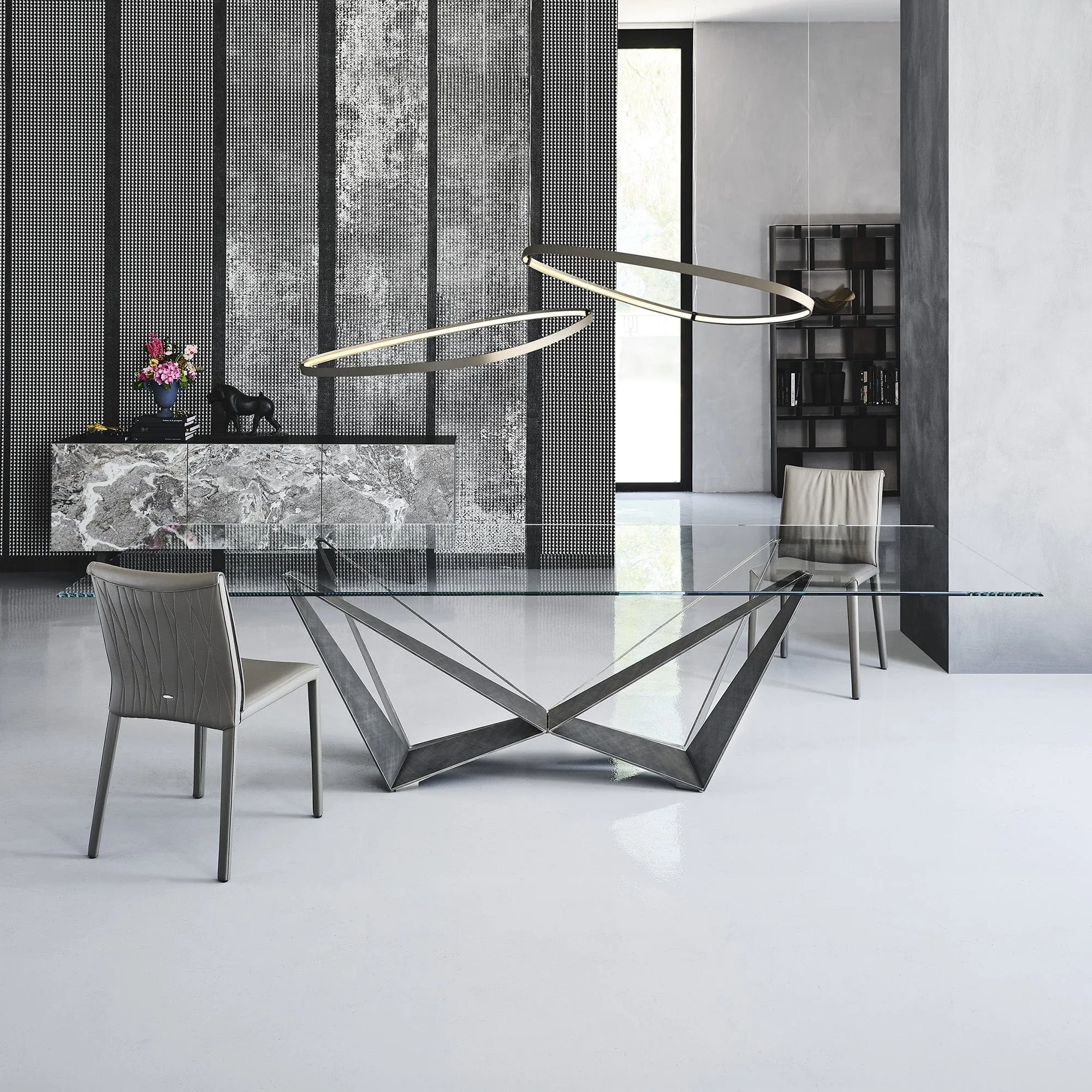 Cattelan Italia Skorpio - Dining Table In Clear Glass & Graphite Base