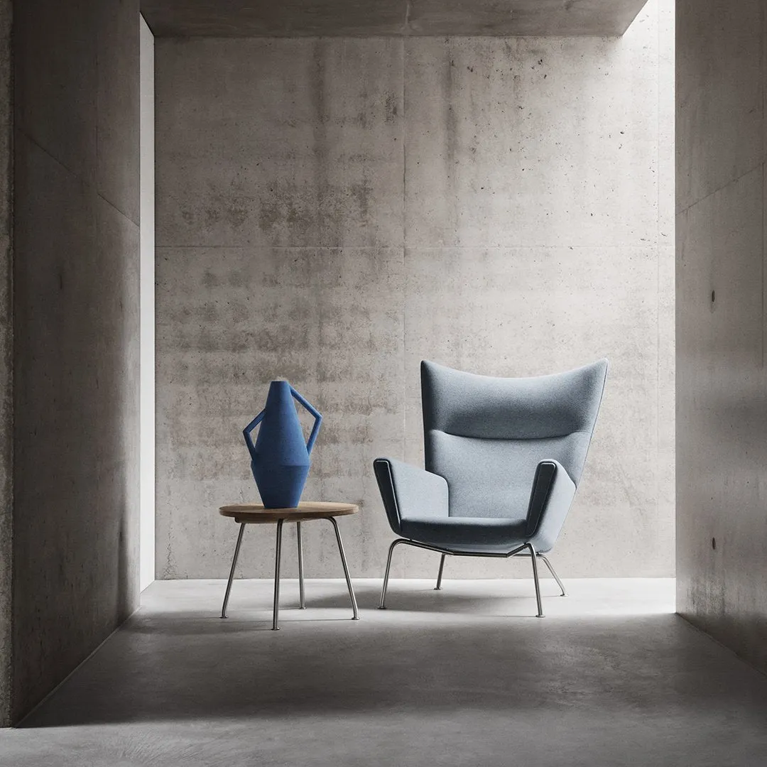 CH445 Wing Chair