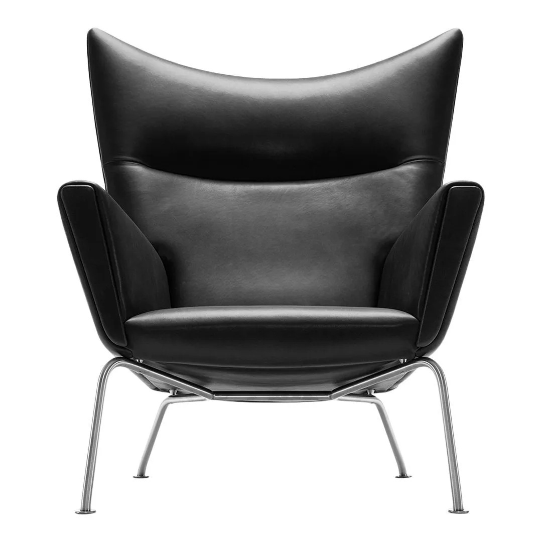 CH445 Wing Chair