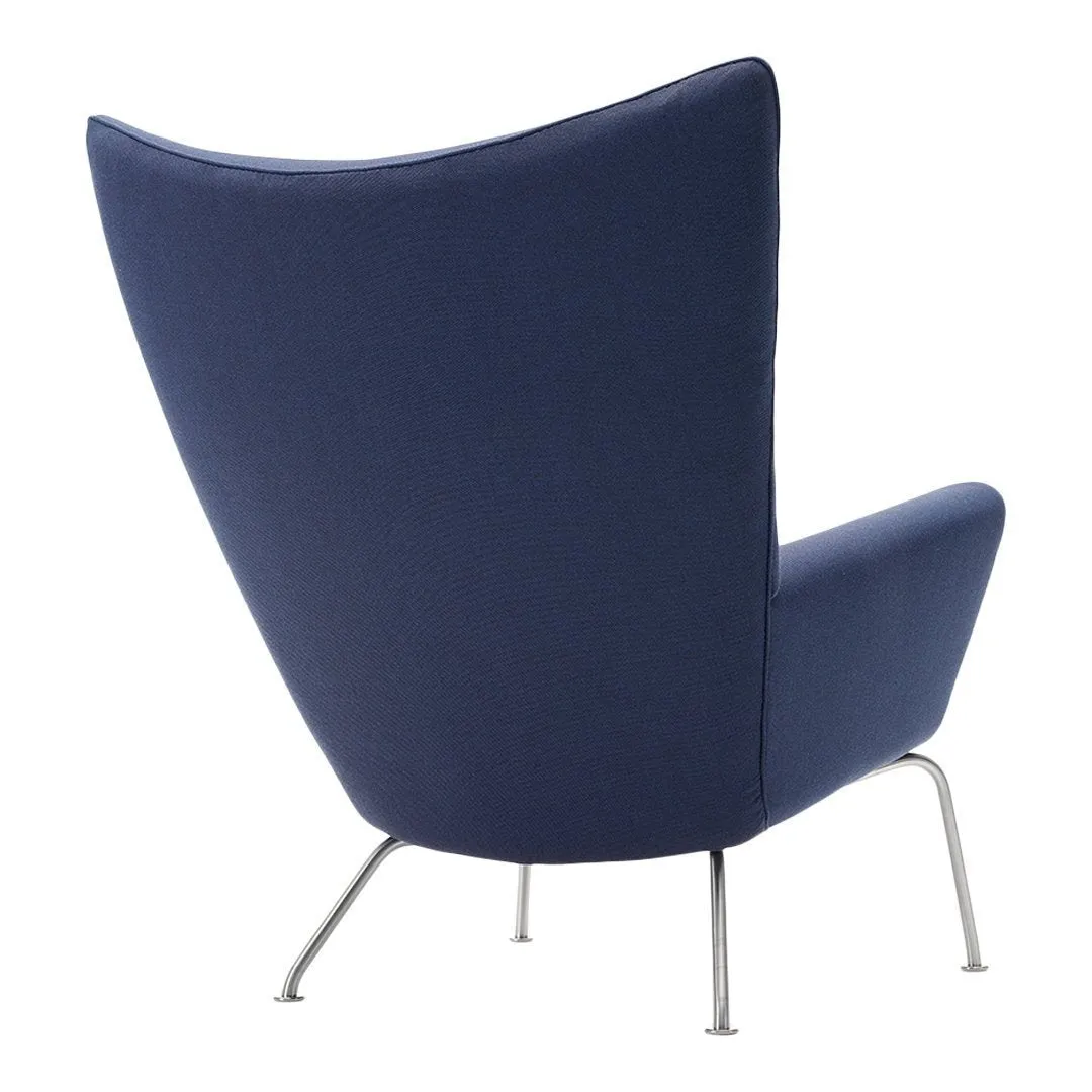 CH445 Wing Chair