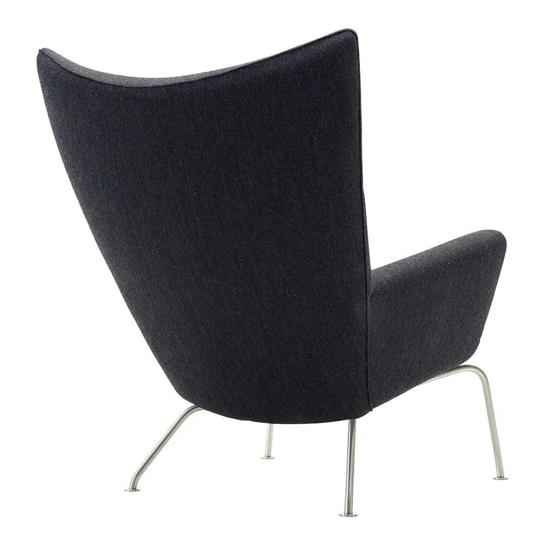 CH445 Wing Chair