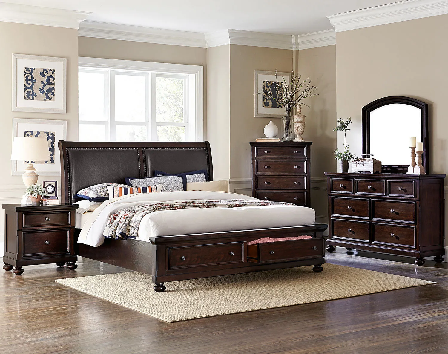 Chester 5-Drawer Chest - Cherry