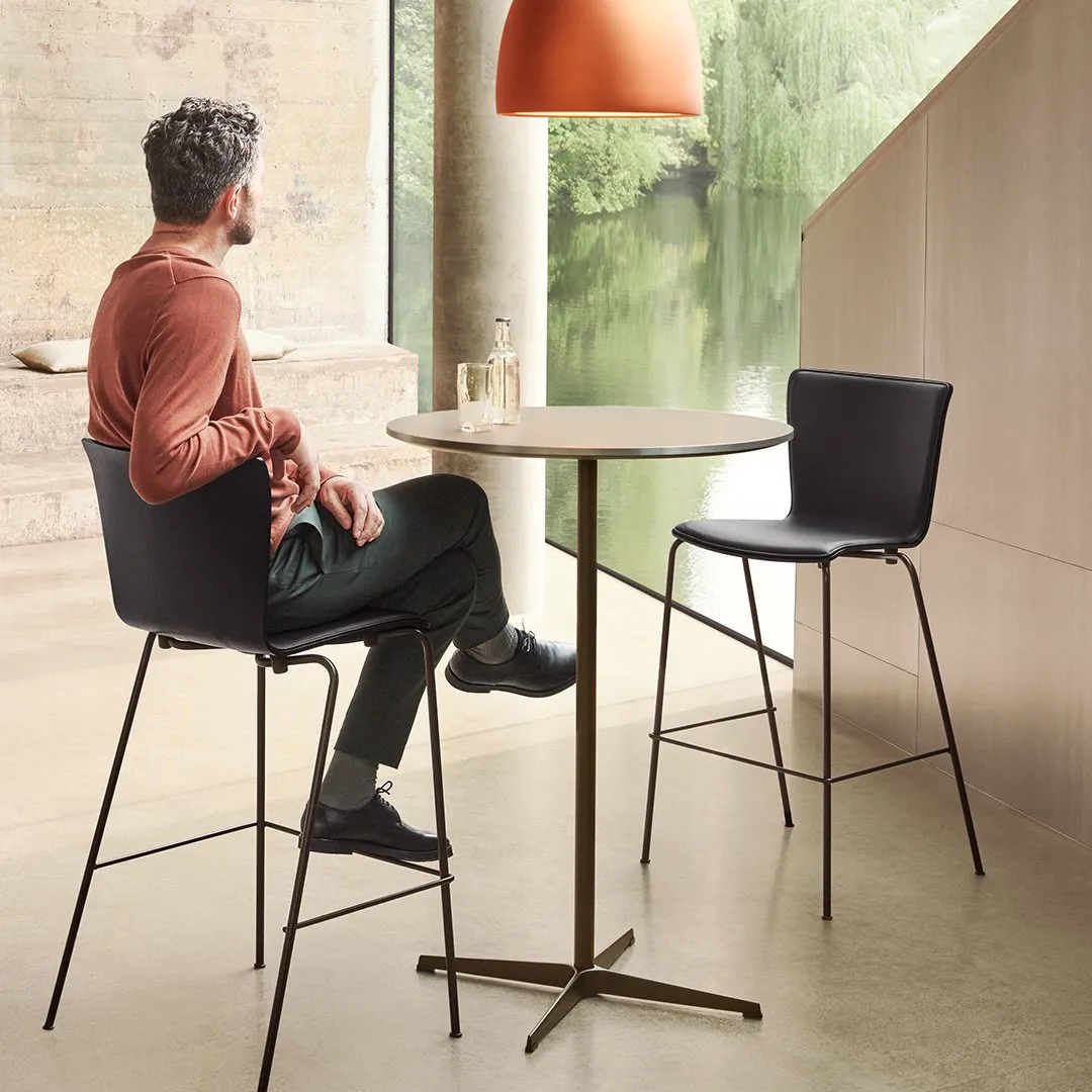 Circular Bar Table