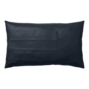 Coria Cushion