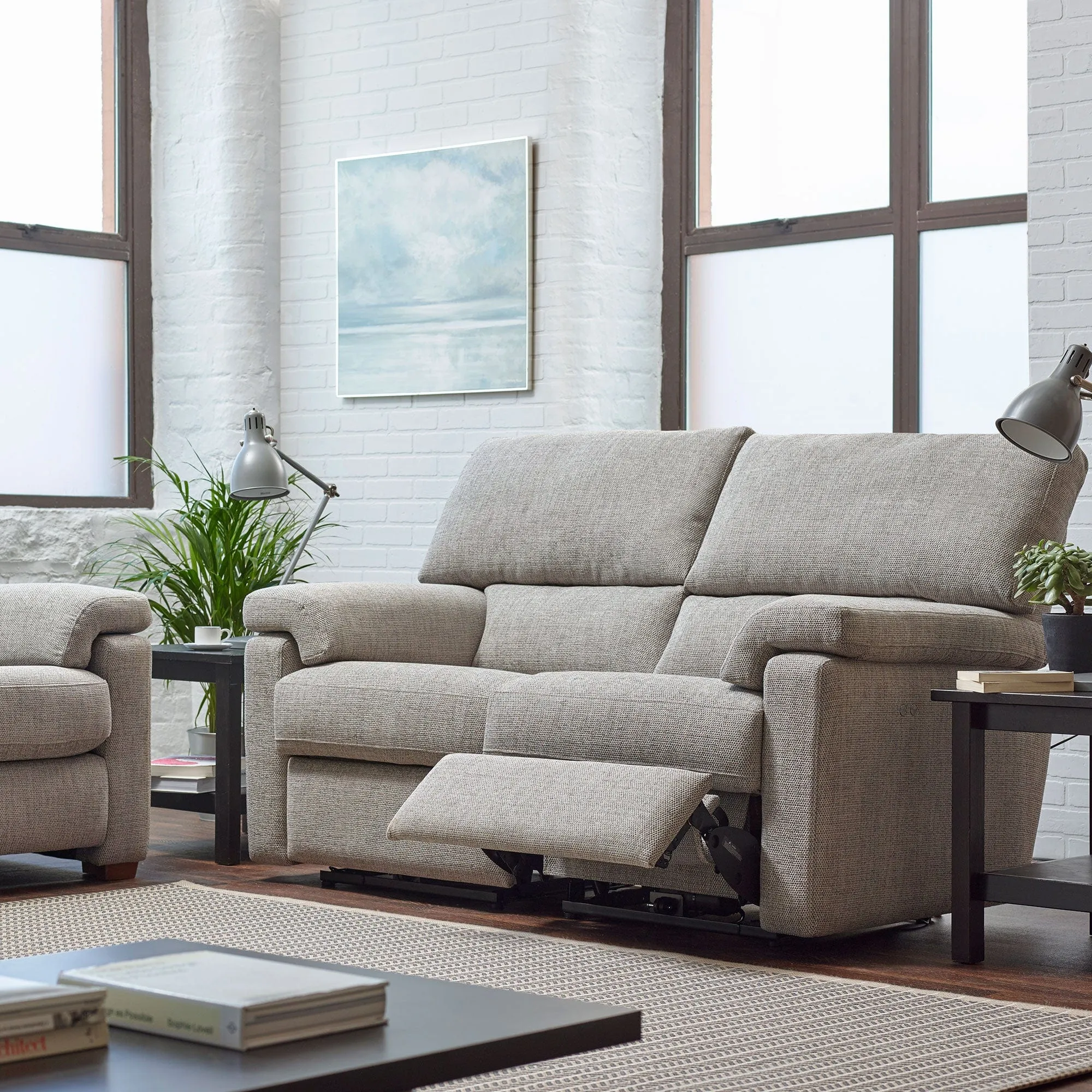 Crafton - Power Recliner Cuddler In Fabric