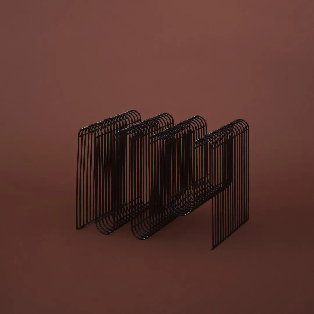 Curva Magazine Holder