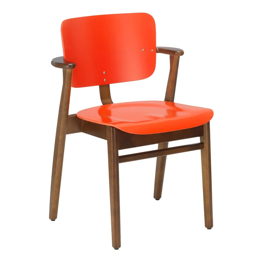 Domus Chair