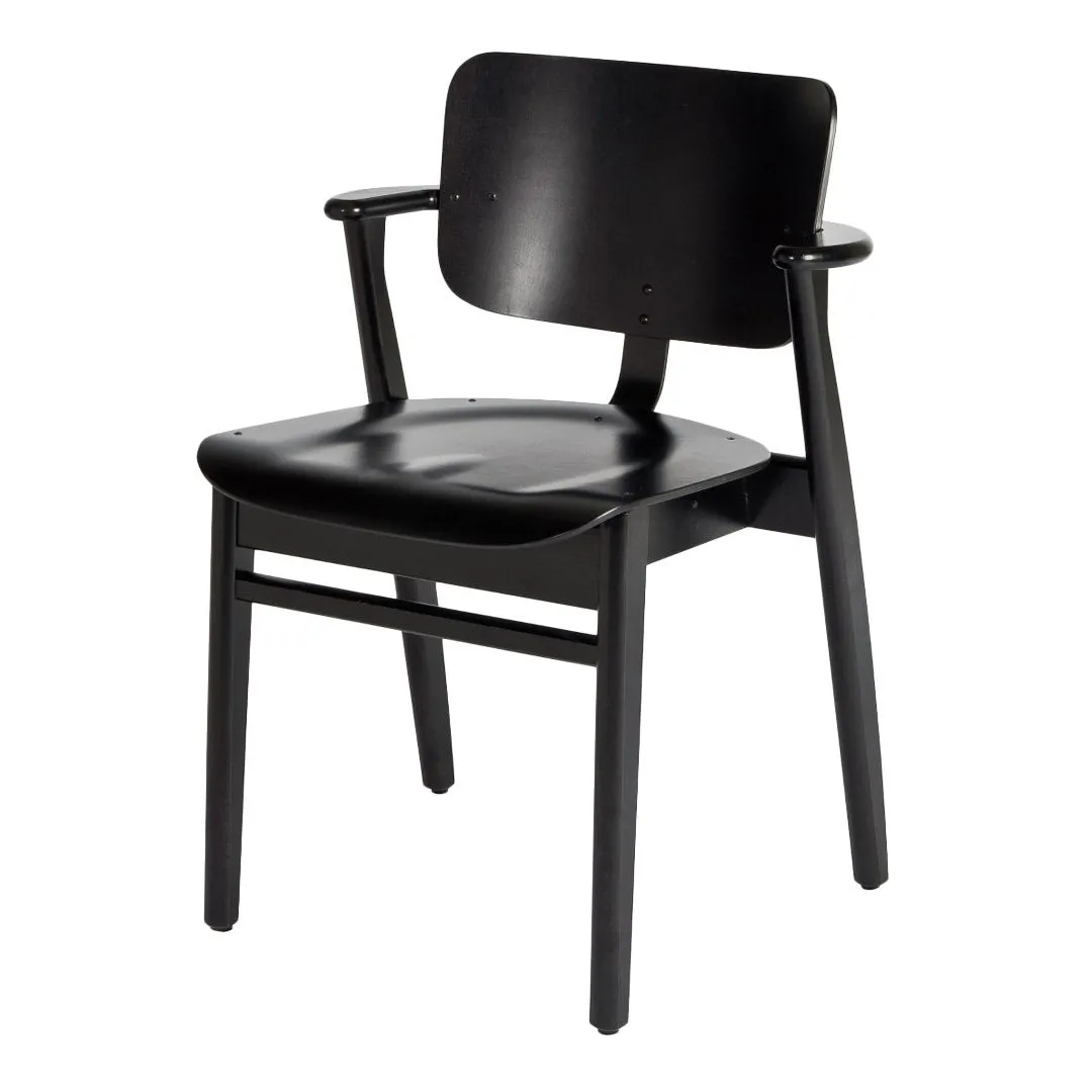 Domus Chair