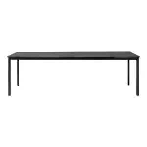 Drip HW60 Dining Table