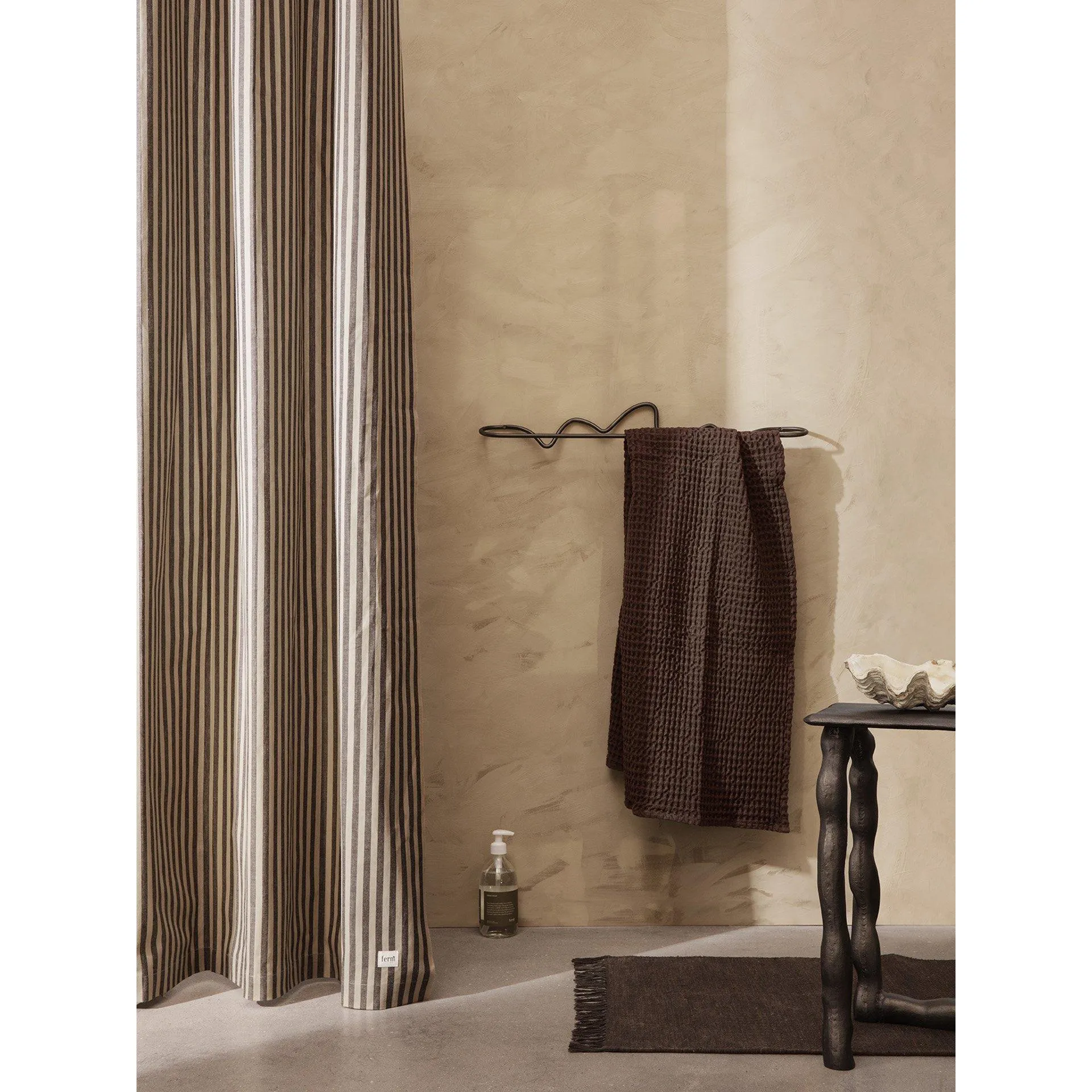 Ferm Living Curvature Towel Rail, Black