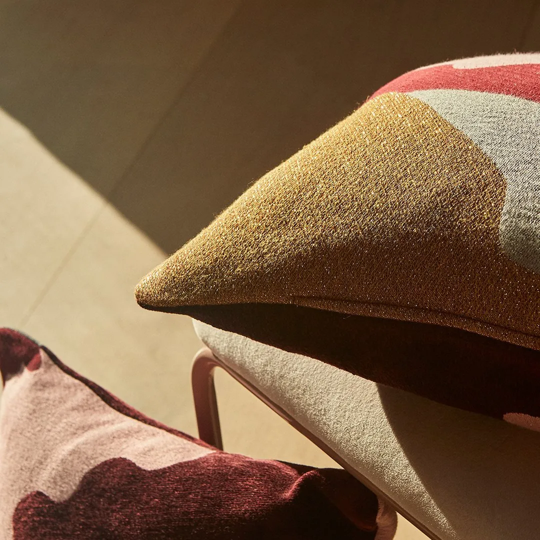Flores Cushion