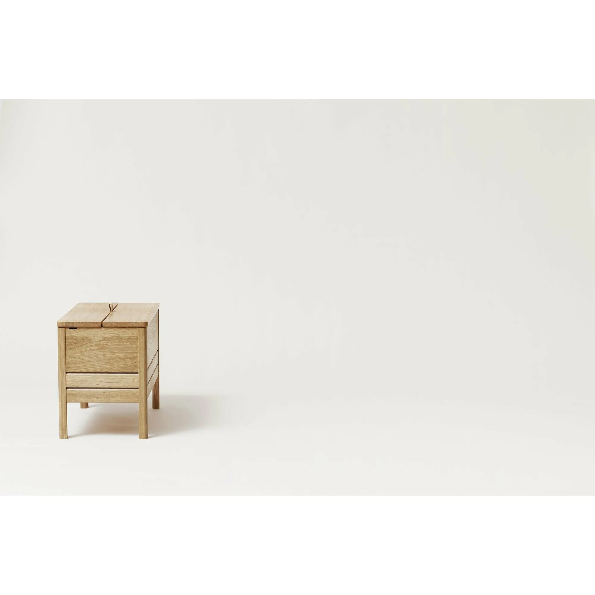 Form & Refine A Line Storagebench 68 Cm. Oak