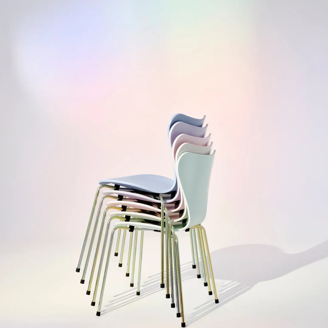 Fritz Hansen Series 7™ Chair, Anniversary Edition 7:14 Am, Blue
