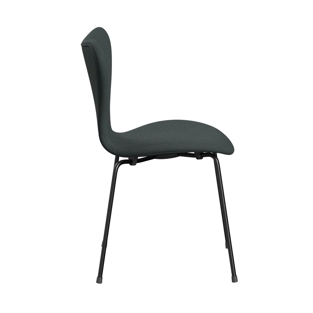 Fritz Hansen Series 7™ Chair Full Upholstery, Black/Diablo Steel Grey