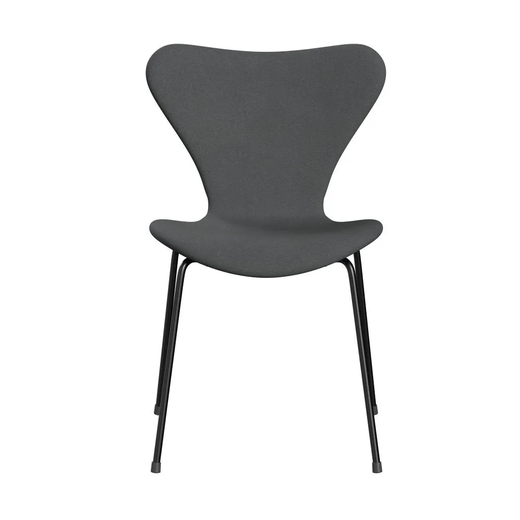 Fritz Hansen Series 7™ Chair Full Upholstery, Black/Divina Dark Grey