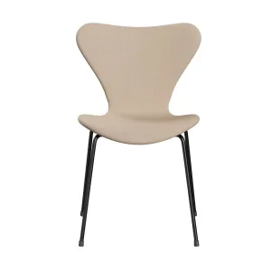 Fritz Hansen Series 7™ Chair Full Upholstery, Black/Divina Md Crème