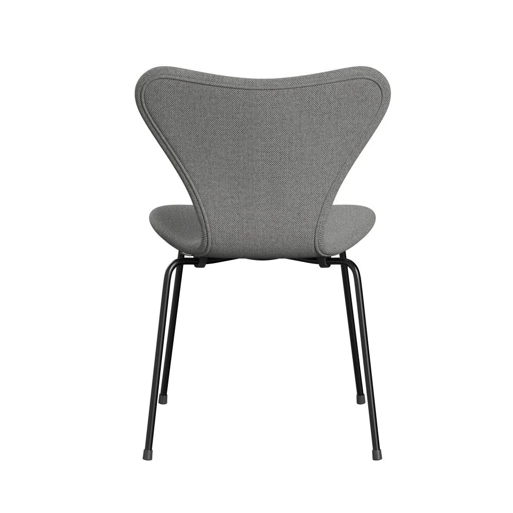 Fritz Hansen Series 7™ Chair Full Upholstery, Black/Re Wool Wool White/Natural