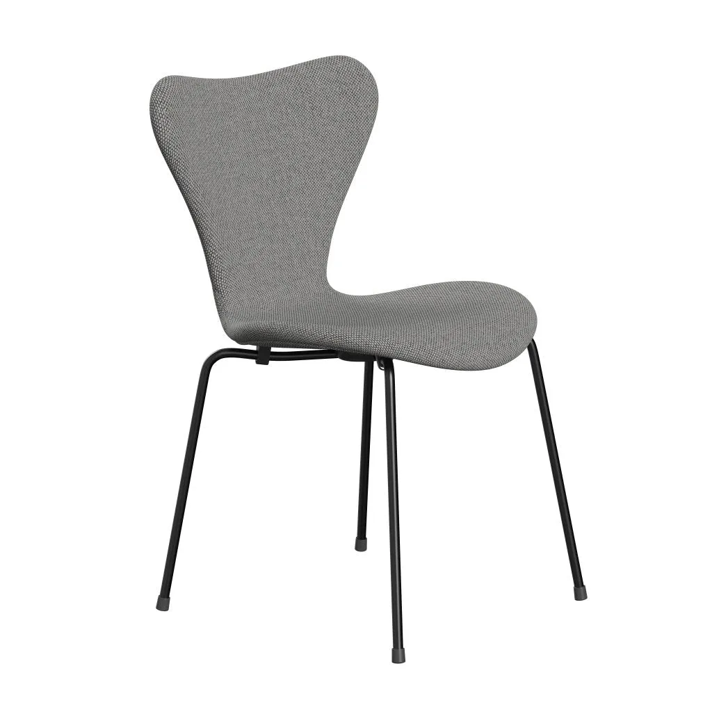 Fritz Hansen Series 7™ Chair Full Upholstery, Black/Re Wool Wool White/Natural