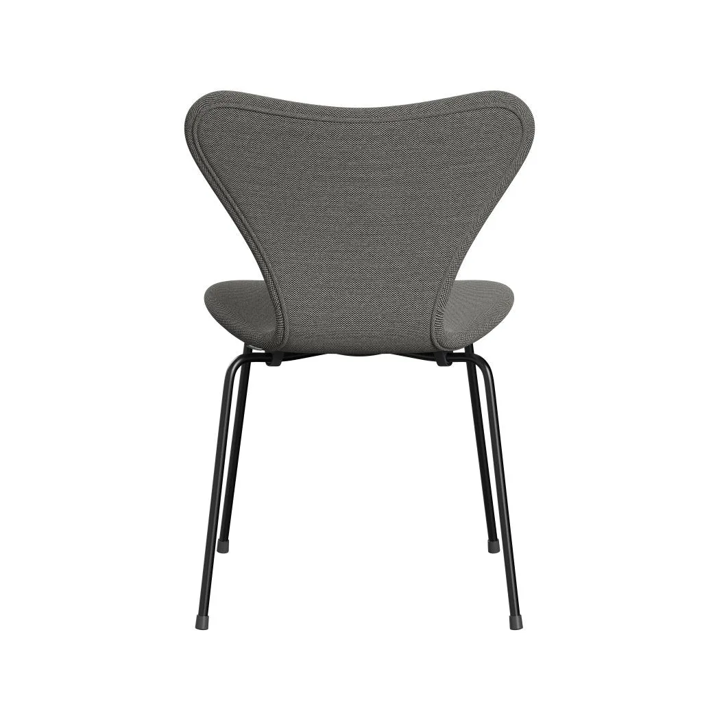 Fritz Hansen Series 7™ Chair Full Upholstery, Black/Steelcut Trio White/Black