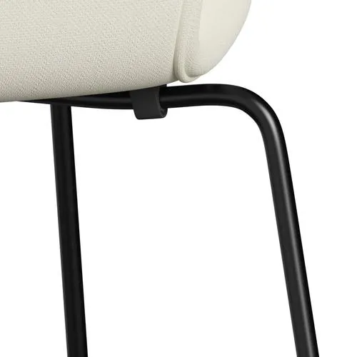 Fritz Hansen Series 7™ Chair Full Upholstery, Black/Sunniva 2 Crème