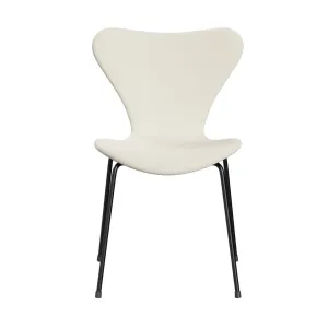 Fritz Hansen Series 7™ Chair Full Upholstery, Black/Sunniva 2 Crème