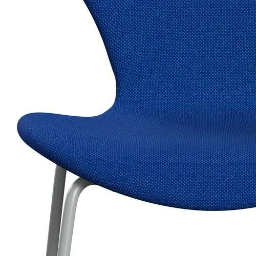 Fritz Hansen Series 7™ Chair Full Upholstery, Nine Grey/Hallingdal Coral Blue