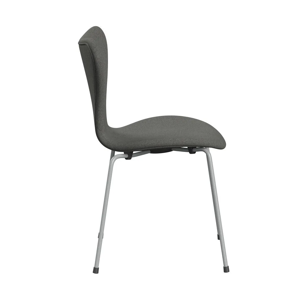 Fritz Hansen Series 7™ Chair Full Upholstery, Nine Grey/Re Wool Taupe/Natural