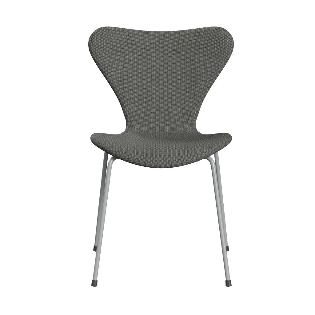 Fritz Hansen Series 7™ Chair Full Upholstery, Nine Grey/Re Wool Taupe/Natural
