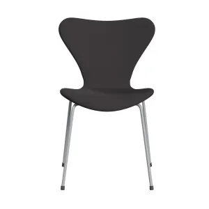 Fritz Hansen Series 7™ Chair Full Upholstery, Silver Grey/Capture Charcoal