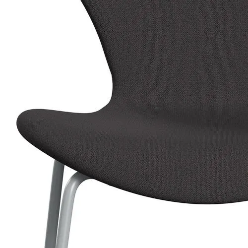 Fritz Hansen Series 7™ Chair Full Upholstery, Silver Grey/Capture Charcoal