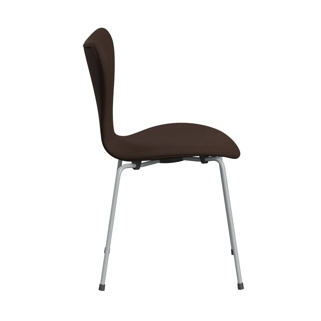 Fritz Hansen Series 7™ Chair Full Upholstery, Silver Grey/Capture Chocolate Brown