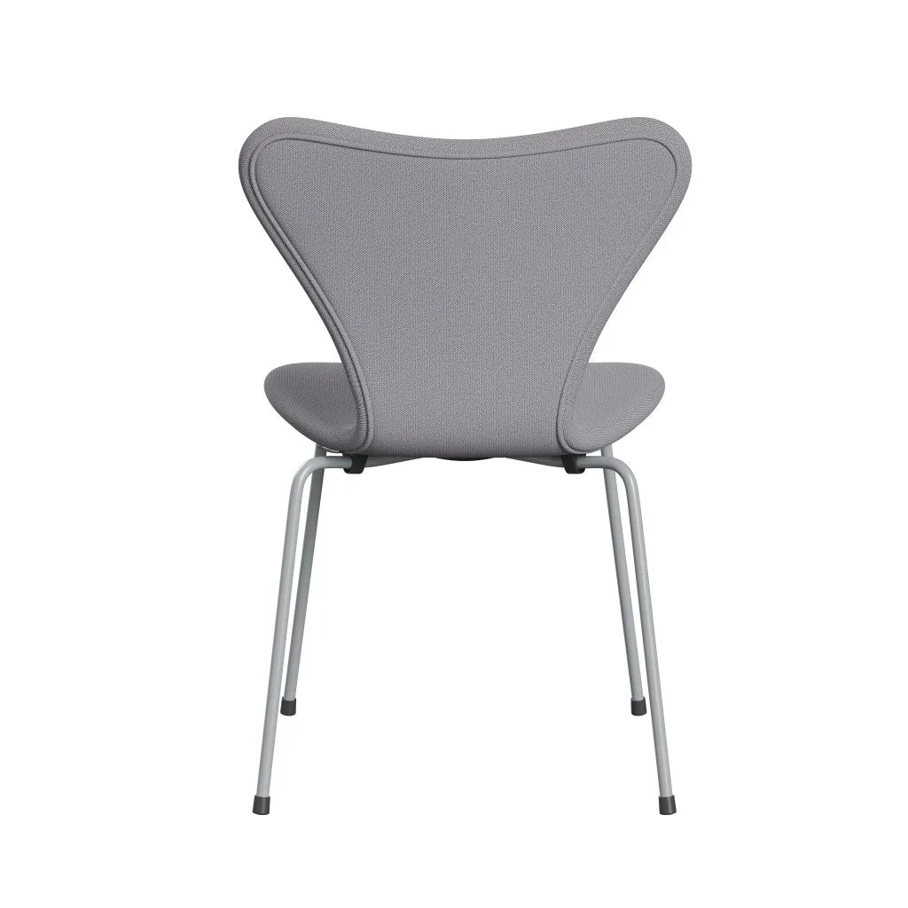 Fritz Hansen Series 7™ Chair Full Upholstery, Silver Grey/Capture Light Grey