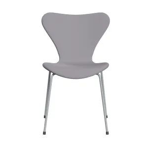 Fritz Hansen Series 7™ Chair Full Upholstery, Silver Grey/Capture Light Grey