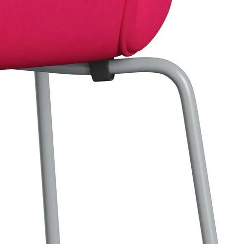 Fritz Hansen Series 7™ Chair Full Upholstery, Silver Grey/Comfort Pink