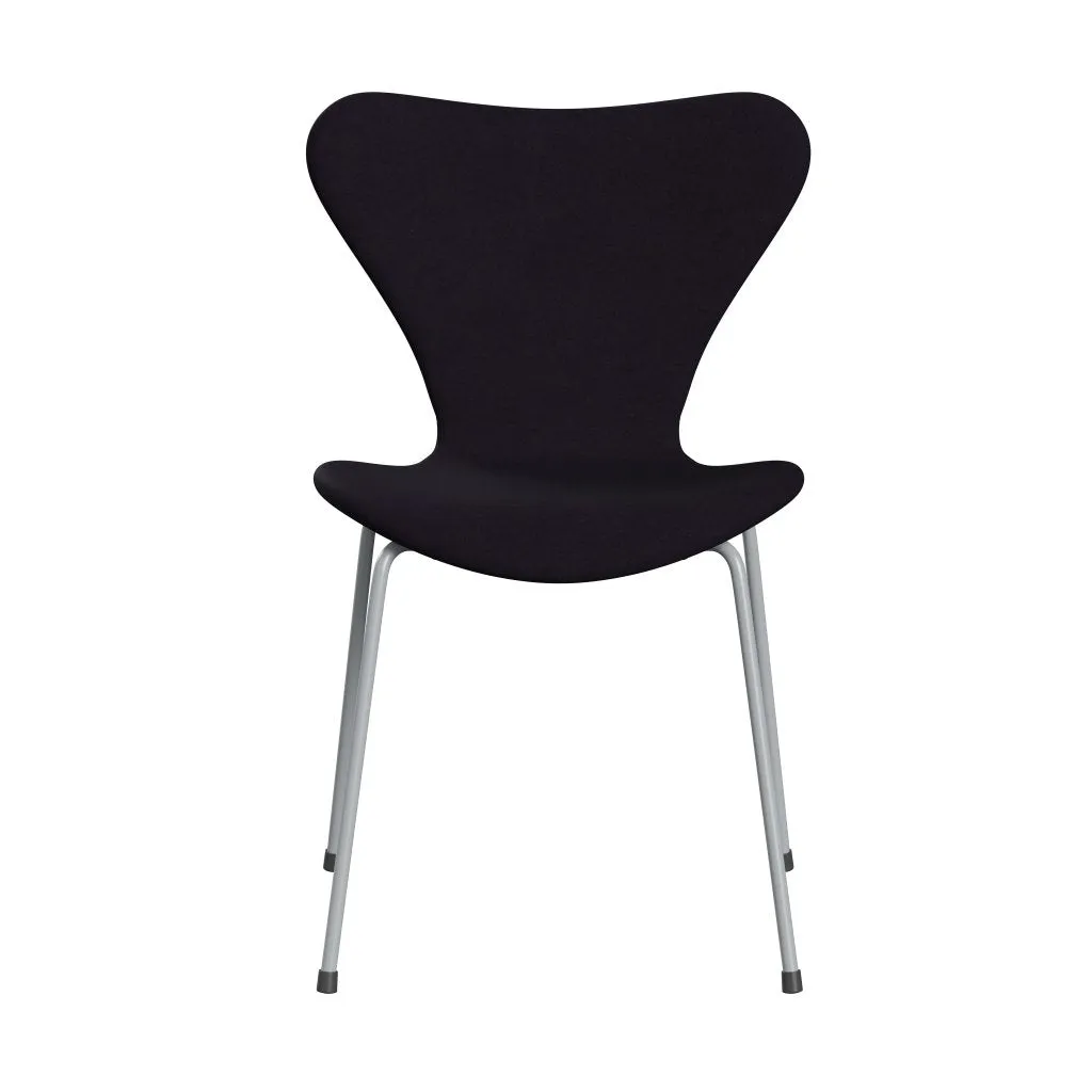 Fritz Hansen Series 7™ Chair Full Upholstery, Silver Grey/Comfort Violet Red