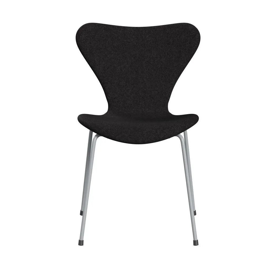 Fritz Hansen Series 7™ Chair Full Upholstery, Silver Grey/Divina Md Dark Grey