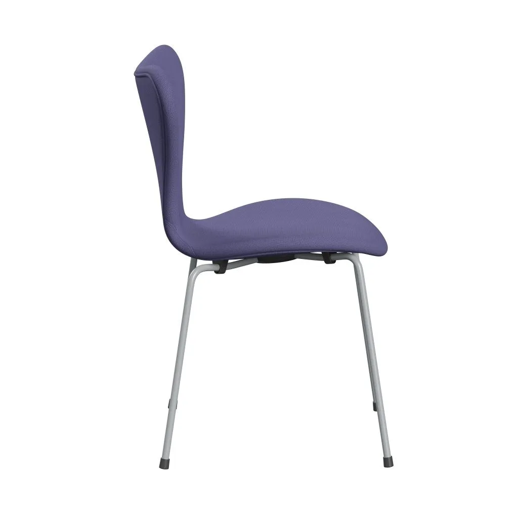 Fritz Hansen Series 7™ Chair Full Upholstery, Silver Grey/Fame Blue Violet