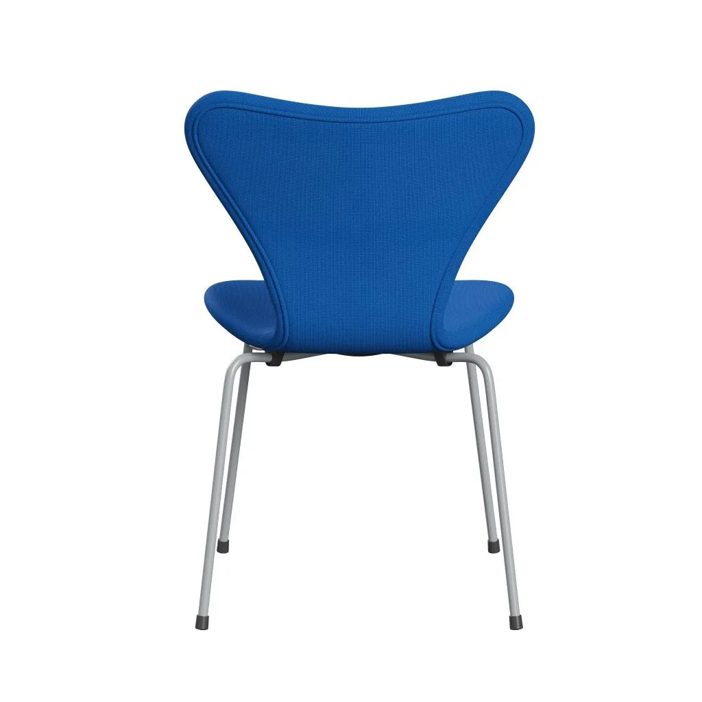 Fritz Hansen Series 7™ Chair Full Upholstery, Silver Grey/Fame Ocean Blue
