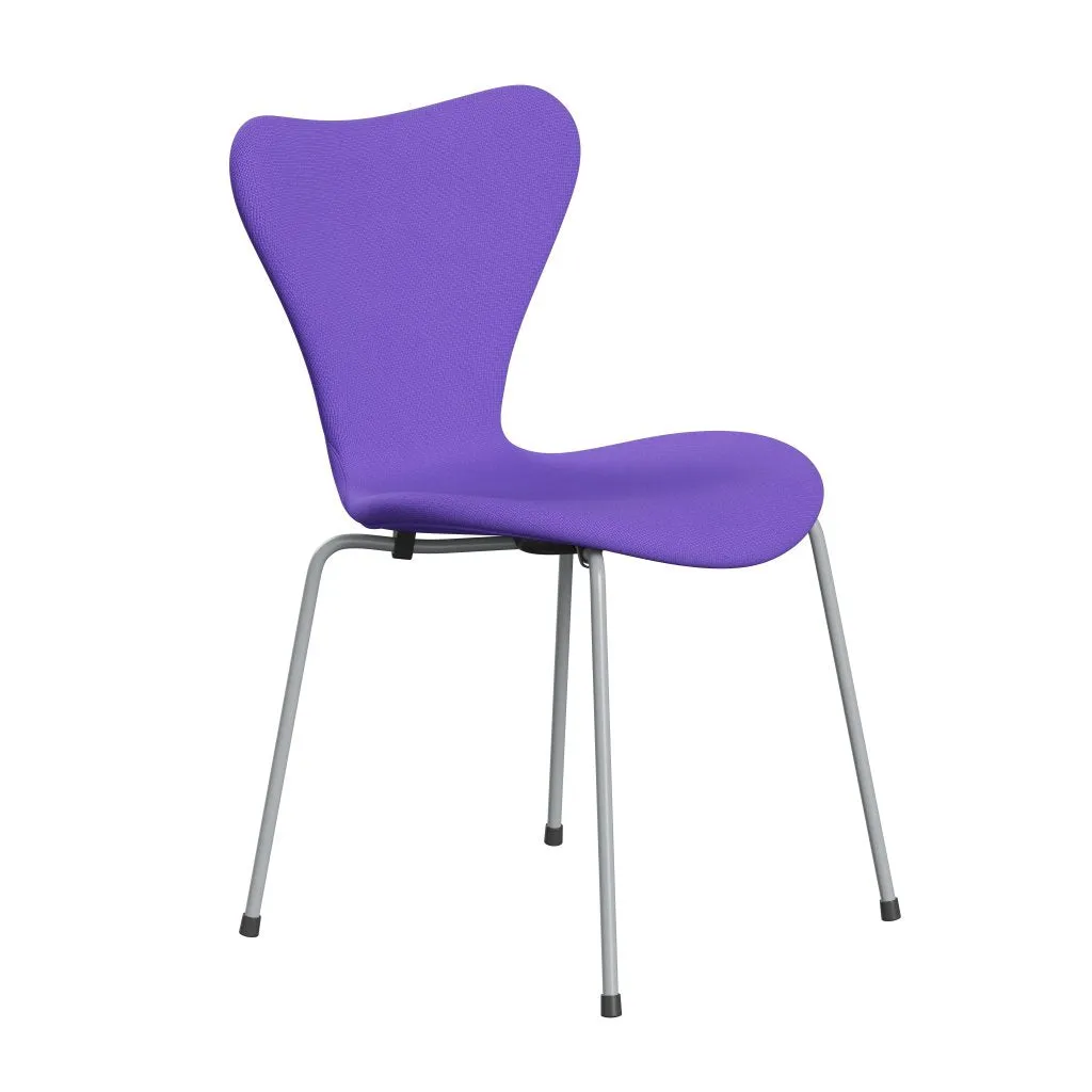 Fritz Hansen Series 7™ Chair Full Upholstery, Silver Grey/Fame Violet Light