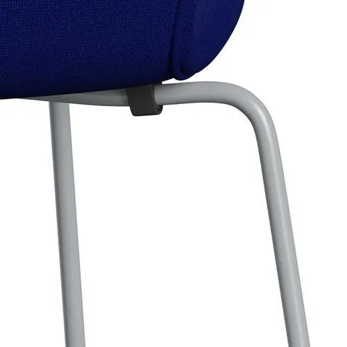 Fritz Hansen Series 7™ Chair Full Upholstery, Silver Grey/Hallingdal Ultra Marine