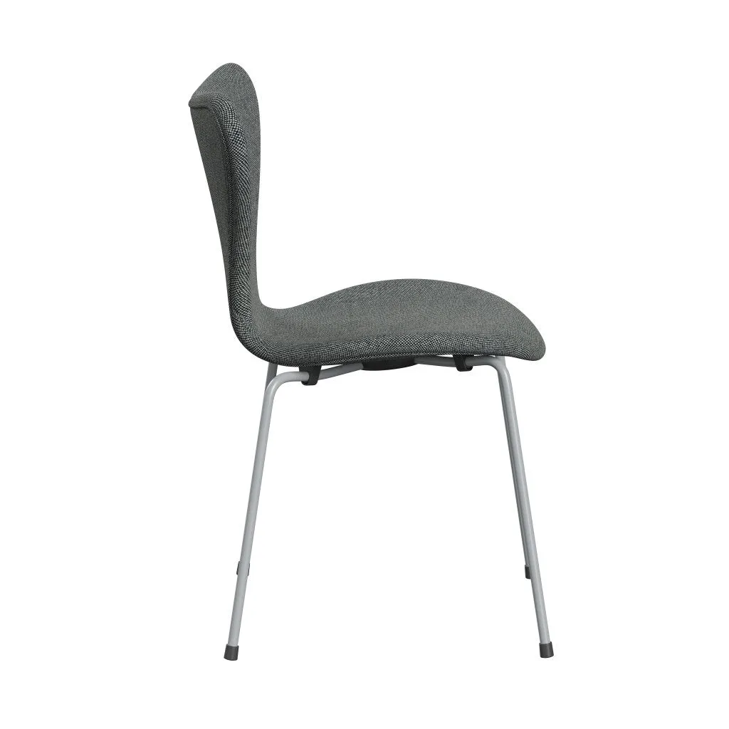 Fritz Hansen Series 7™ Chair Full Upholstery, Silver Grey/Hallingdal White/Brown