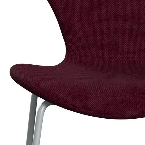 Fritz Hansen Series 7™ Chair Full Upholstery, Silver Grey/Hallingdal Wine Red/Violet