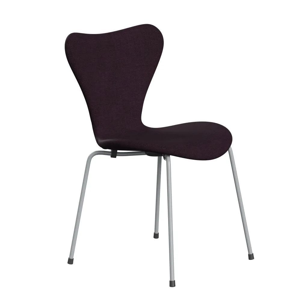 Fritz Hansen Series 7™ Chair Full Upholstery, Silver Grey/Remix Aubergine (Rem692)