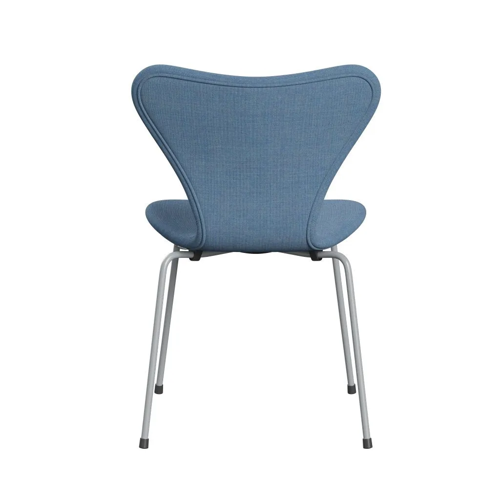 Fritz Hansen Series 7™ Chair Full Upholstery, Silver Grey/Remix Blue (Rem816)