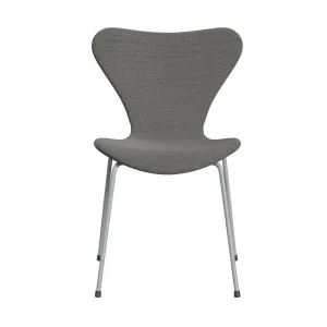 Fritz Hansen Series 7™ Chair Full Upholstery, Silver Grey/Steelcut Trio White/Black