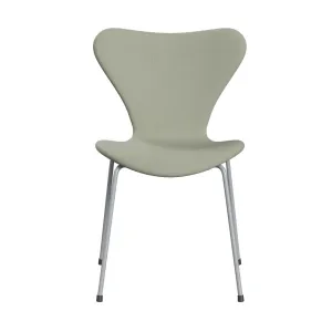 Fritz Hansen Series 7™ Chair Full Upholstery, Silver Grey/Steelcut Turquoise Light